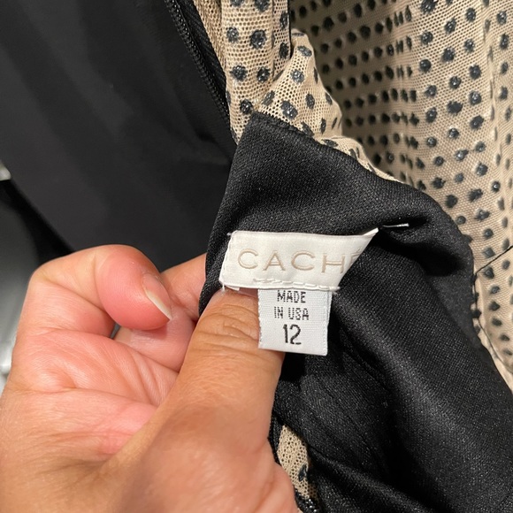 Cache gown with gold stones in bodice - Picture 2 of 7